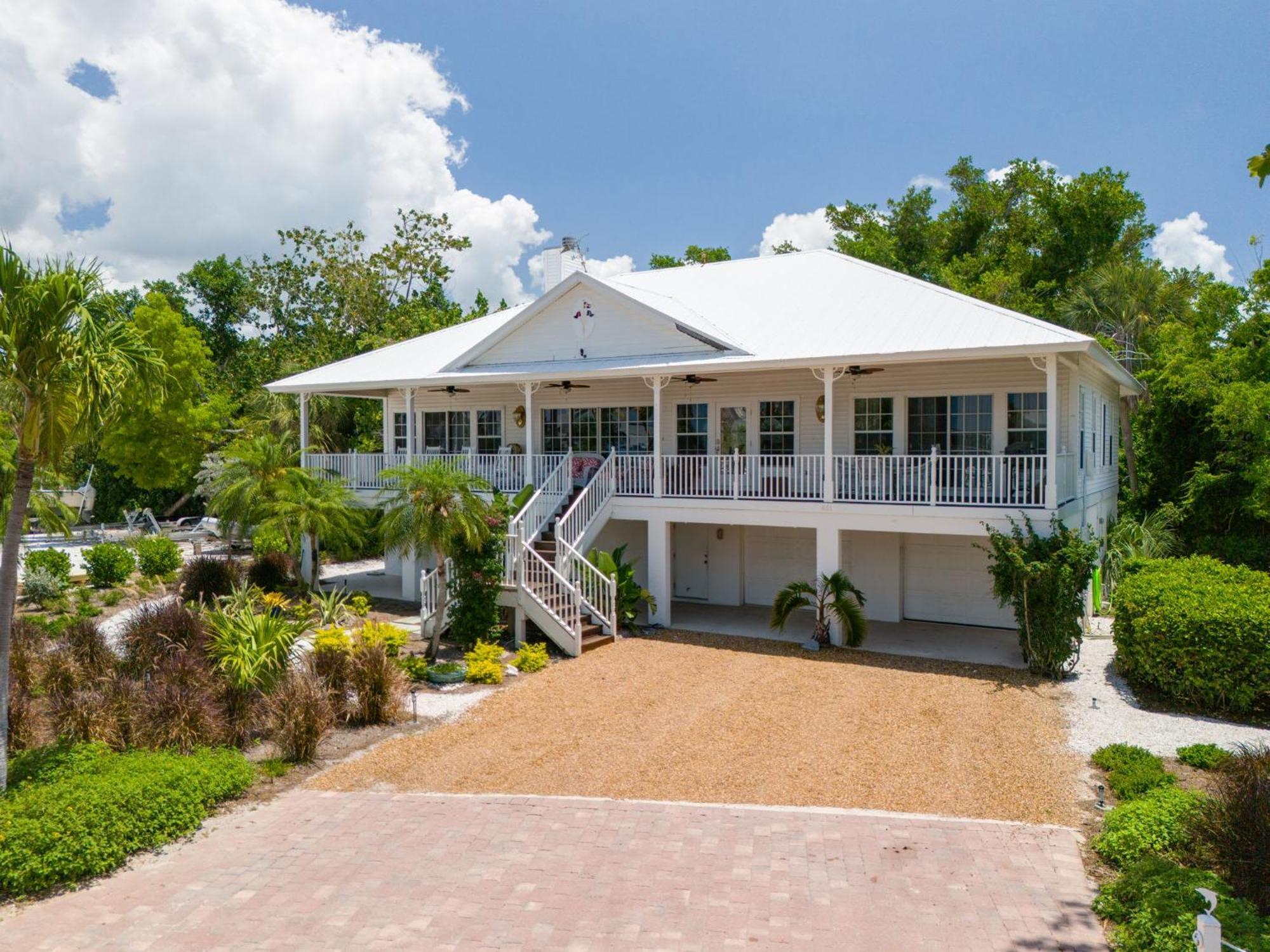 Grandma Dot'S House- Marina Villa With Pool And Bikes Sanibel Exterior photo