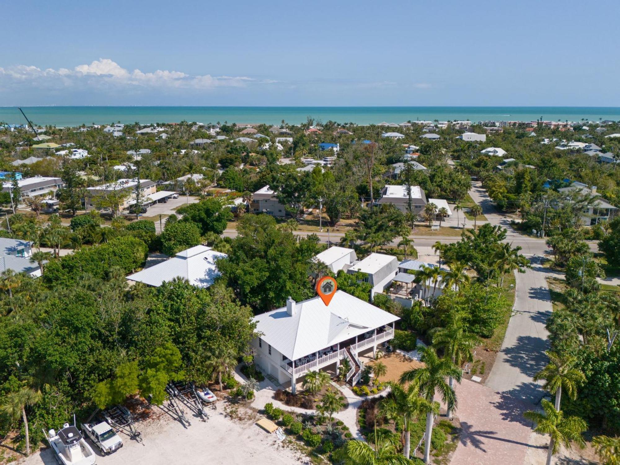 Grandma Dot'S House- Marina Villa With Pool And Bikes Sanibel Exterior photo