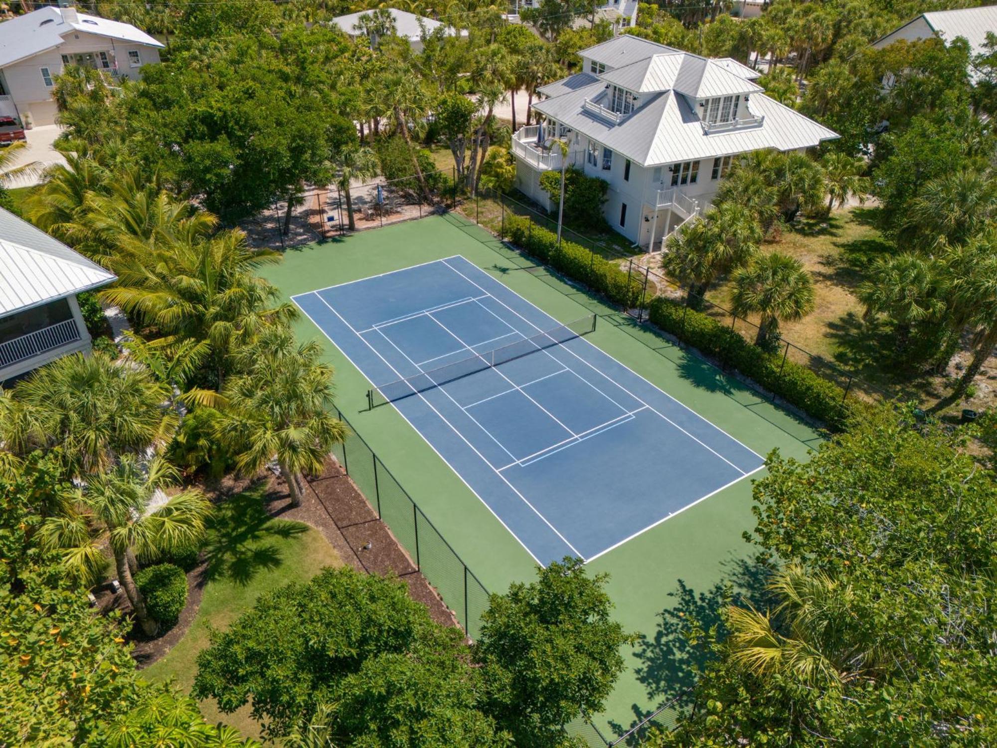Grandma Dot'S House- Marina Villa With Pool And Bikes Sanibel Exterior photo